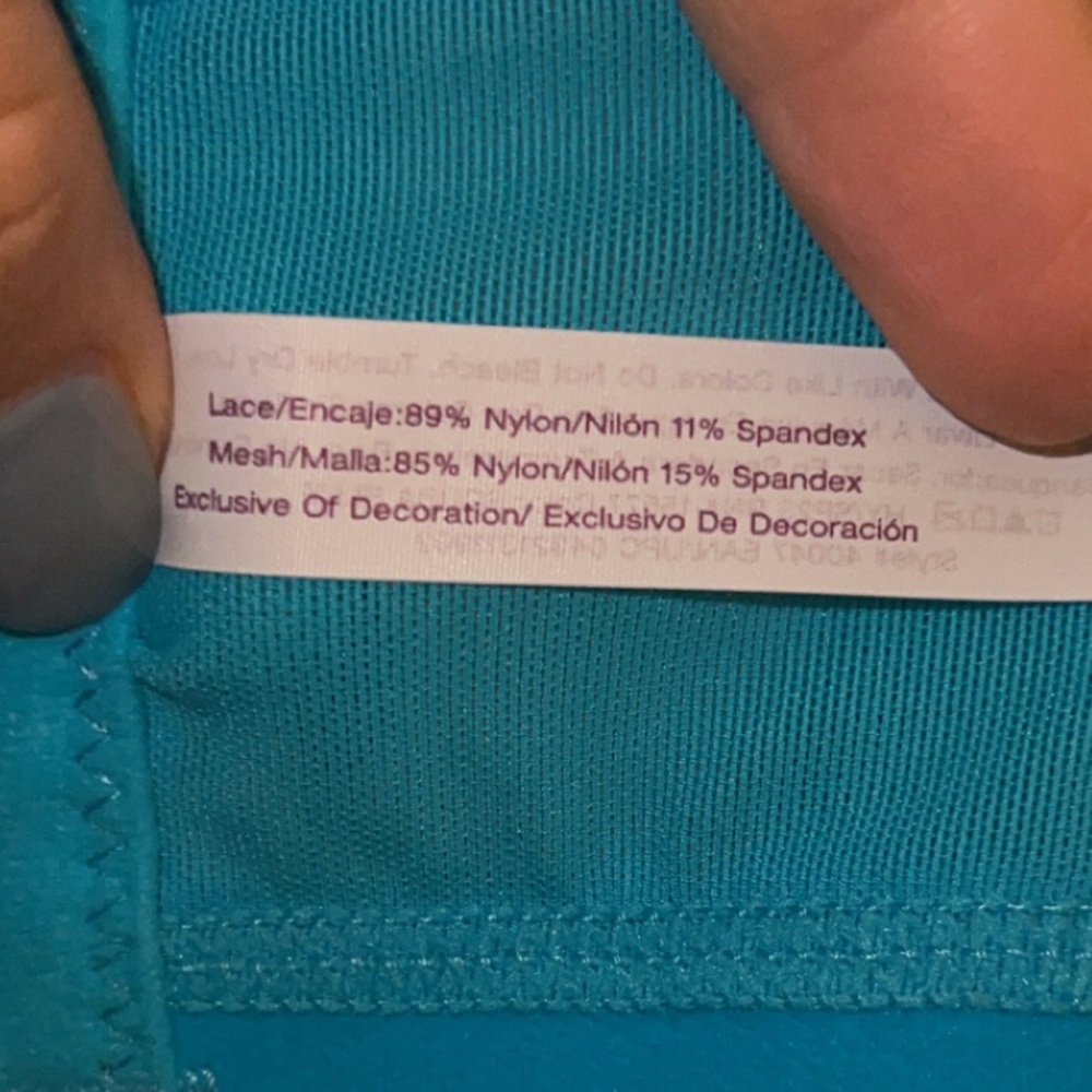 Lace Underwire Bra in Turquoise - Picture 8 of 9